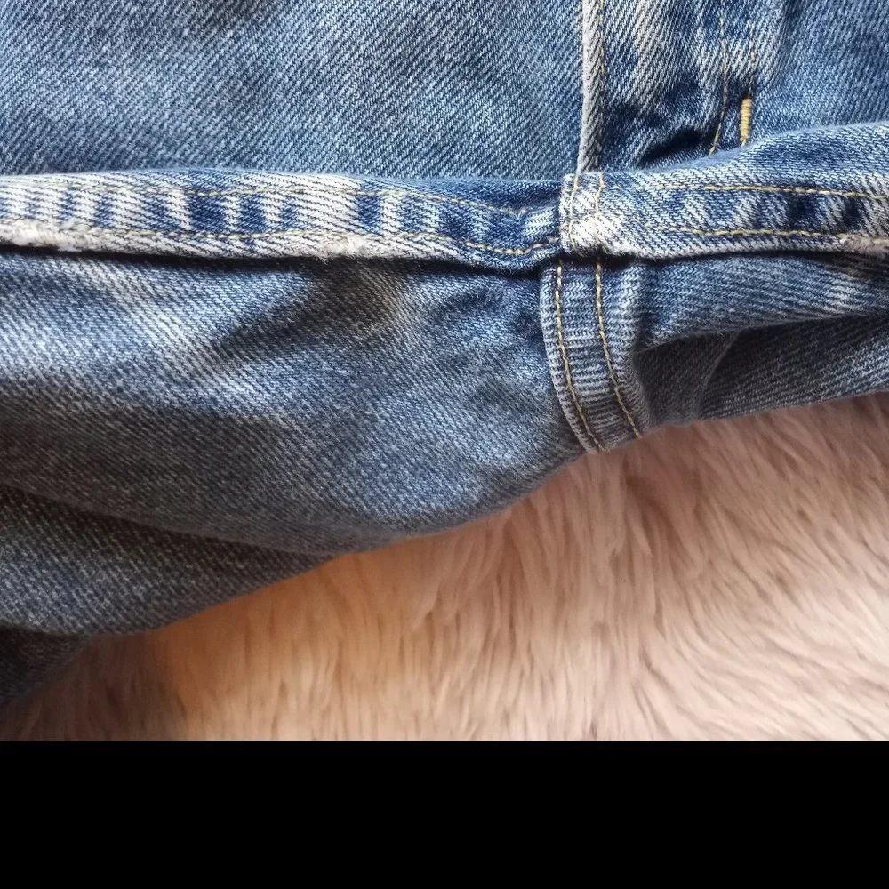 Vintage 90'sTommy Hilfiger Medium Wash Jeans